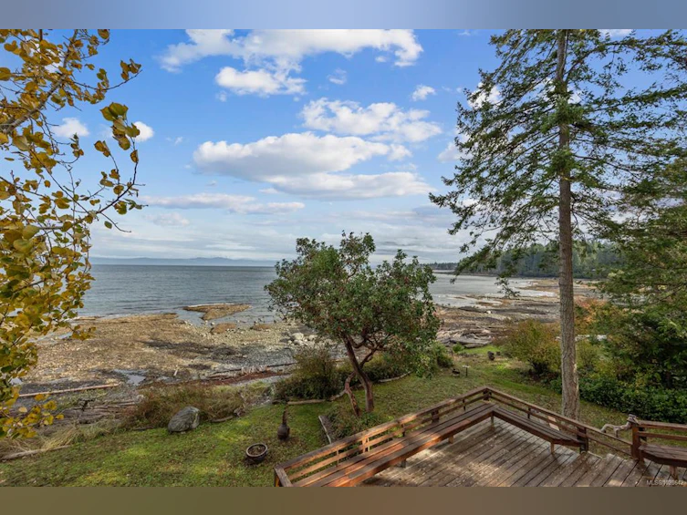 3495 Harwood Road, Hornby Island, BC, V0R 1Z0 - 38