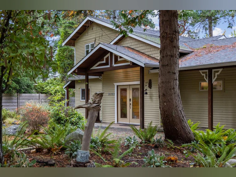 3495 Harwood Road, Hornby Island, BC, V0R 1Z0 - 7