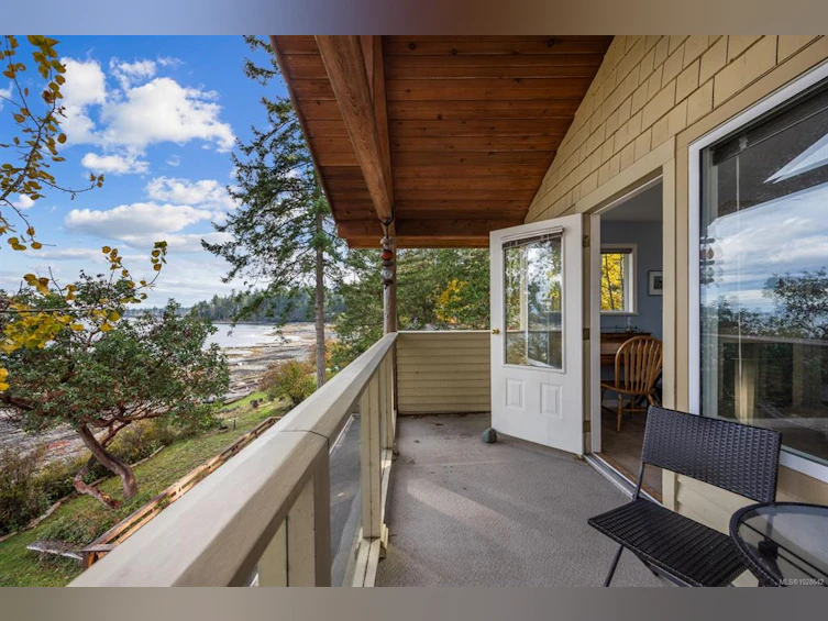 3495 Harwood Road, Hornby Island, BC, V0R 1Z0 - 23