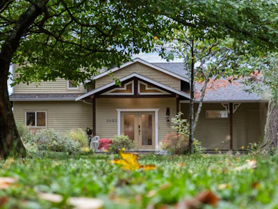 3495 Harwood Road - 4