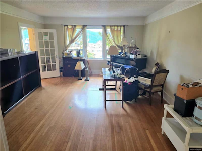 3039 5th Avenue - 3