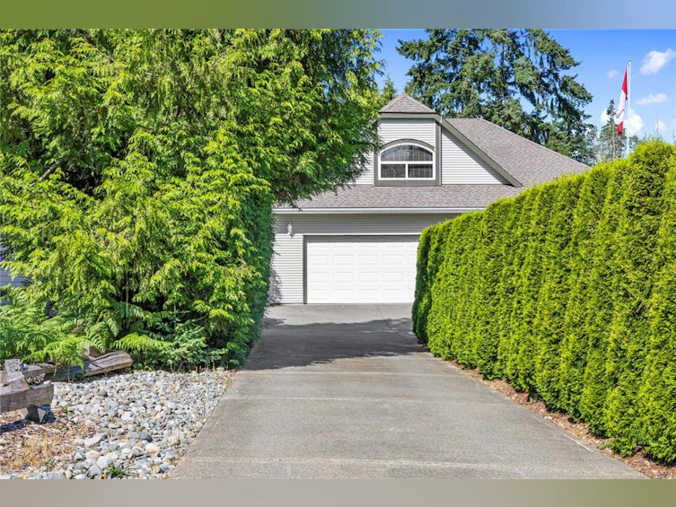 726 Drew Road, French Creek, BC, V9P 1X3 - 11