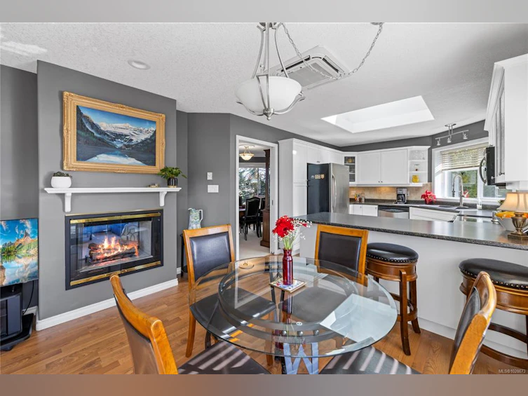 801 Temple Street, Parksville, BC, V9P 1B1 - 6