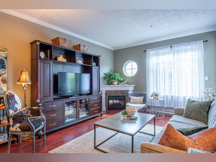 209-7088 West Saanich Road, Central Saanich, BC, V8M 1P9 - 4