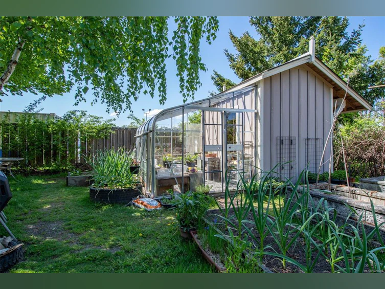 209-7088 West Saanich Road, Central Saanich, BC, V8M 1P9 - 52