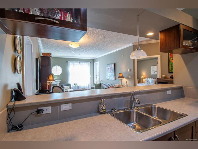 209-7088 West Saanich Road, Central Saanich, BC, V8M 1P9 - 29