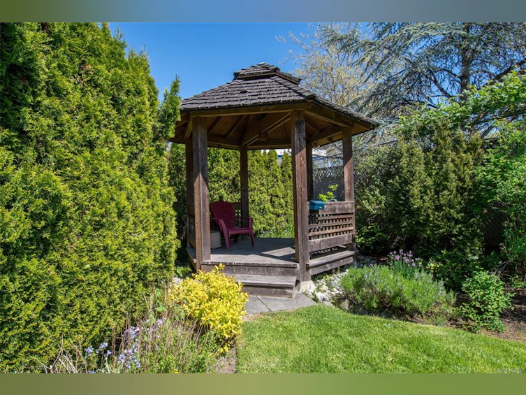 209-7088 West Saanich Road, Central Saanich, BC, V8M 1P9 - 48