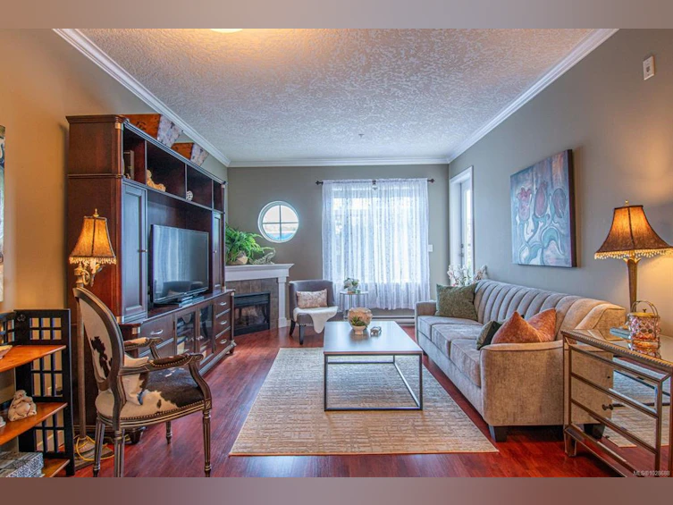 209-7088 West Saanich Road, Central Saanich, BC, V8M 1P9 - 5
