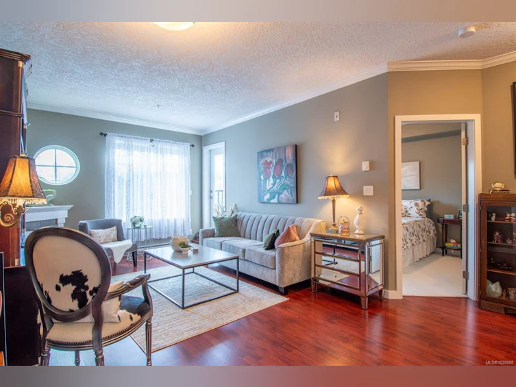 209-7088 West Saanich Road, Central Saanich, BC, V8M 1P9 - 2