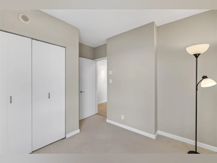 905-160 Wilson Street, Victoria, BC, V9A 7P9 - 20