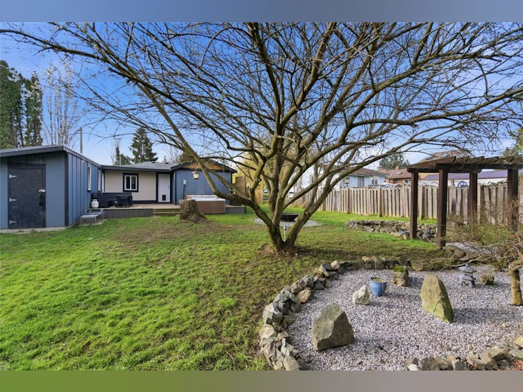 740 Oakley Street, Nanaimo, BC, V9S 1Z8 - 31