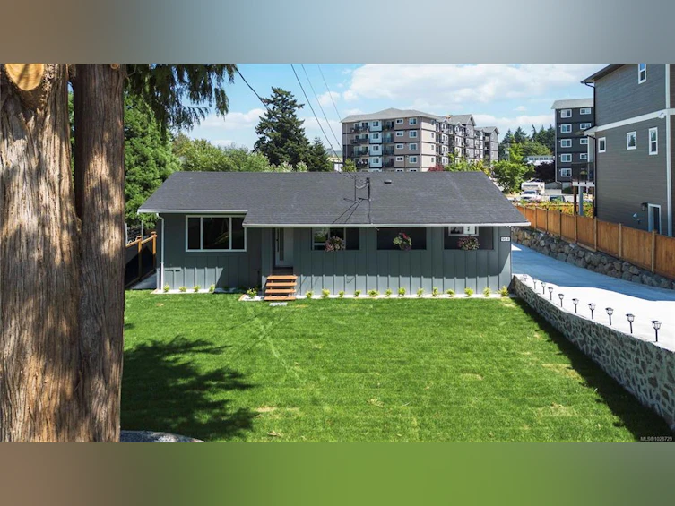 964 Loch Glen Place, Langford, BC, V9B 4Z5