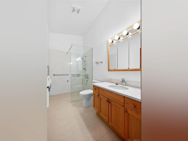 14-133 Corbett Road, Salt Spring Island, BC, V8K 2W6 - 13