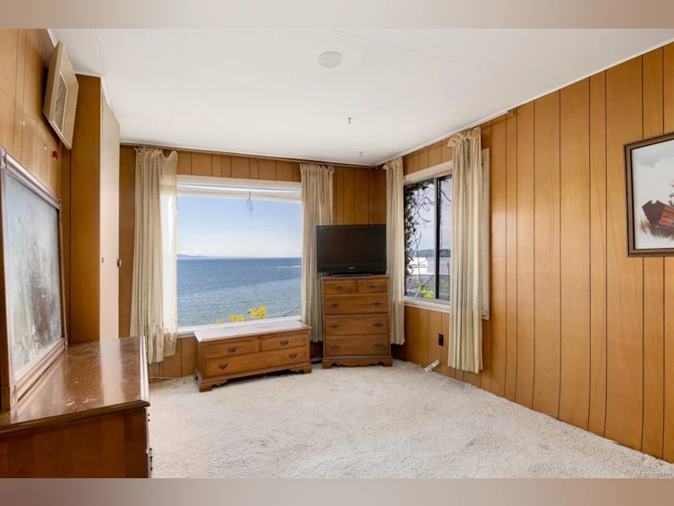 5015 Cordova Bay Road, Saanich, BC, V8Y 2K1 - 8