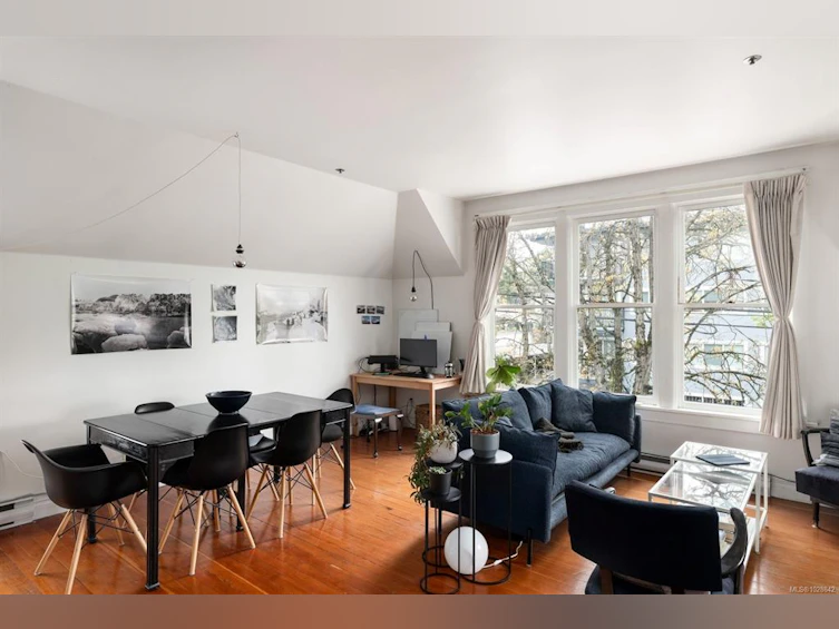 1270 Yates Street, Victoria, BC, V8V 3N3 - 24