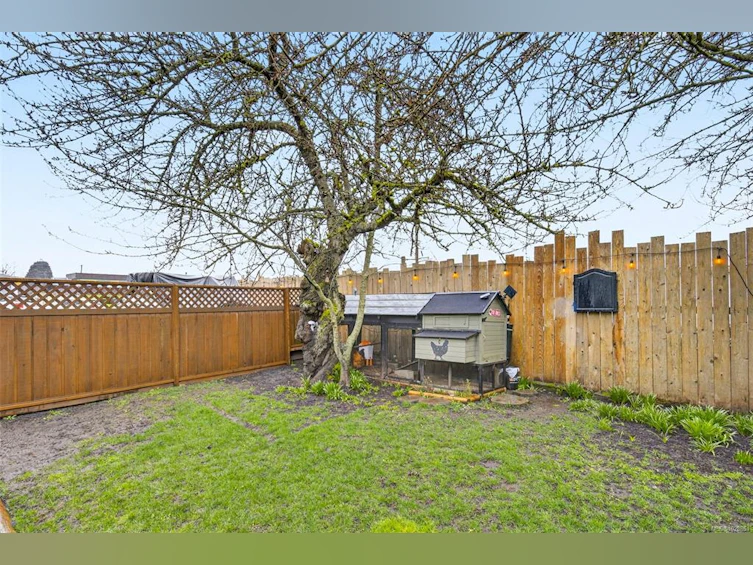 109 French Street, Ladysmith, BC, V9G 1A7 - 23