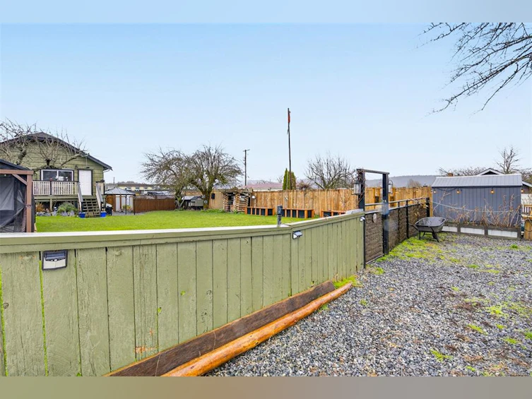 109 French Street, Ladysmith, BC, V9G 1A7 - 35