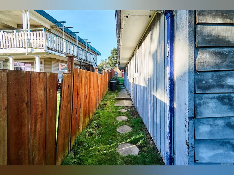1445 Waddington Road, Nanaimo, BC, V9S 4W1 - 27