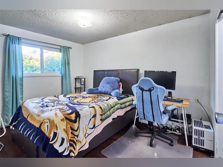 1445 Waddington Road, Nanaimo, BC, V9S 4W1 - 9