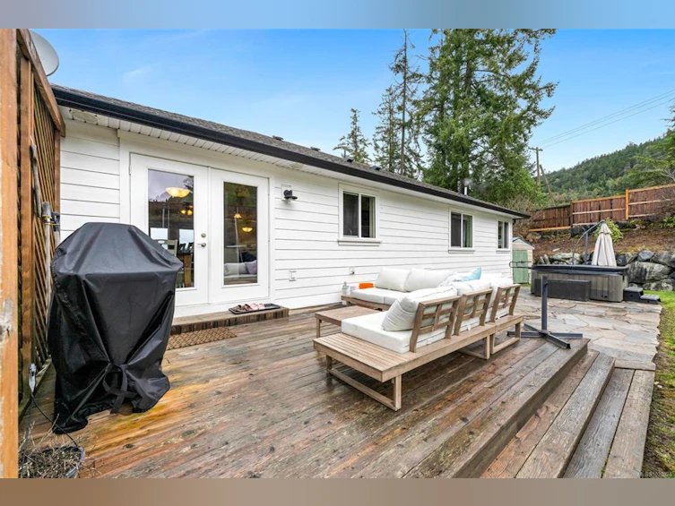 1067 Lisa Close, Shawnigan Lake, BC, V8H 2H8 - 36