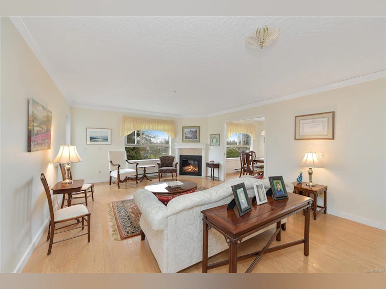 406-1715 Richmond Avenue, Victoria, BC, V8R 4P9 - 4
