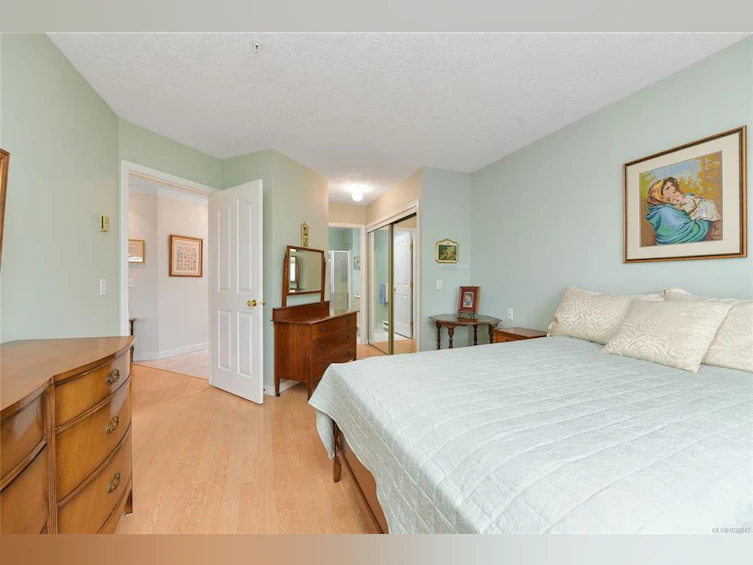 406-1715 Richmond Avenue, Victoria, BC, V8R 4P9 - 14