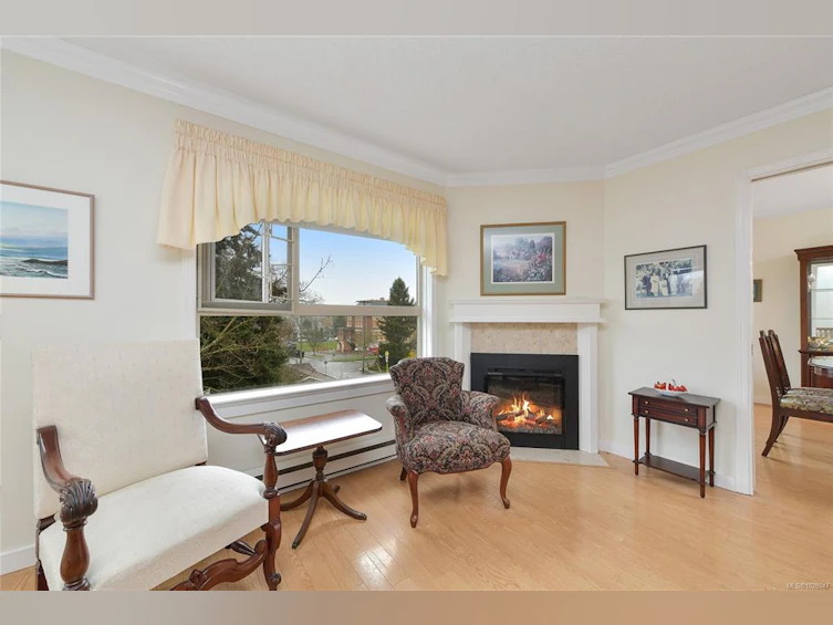 406-1715 Richmond Avenue, Victoria, BC, V8R 4P9 - 6