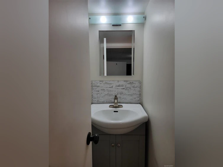 3900 Cedar Street, Port Alberni, BC, V9Y 6C7 - 66