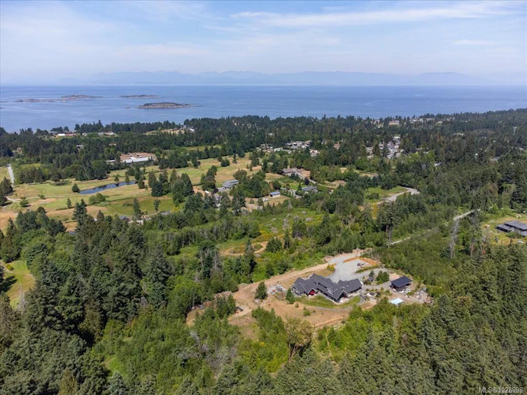 7555 Fernmar Road, Nanaimo, BC, V0R 2H0 - 9