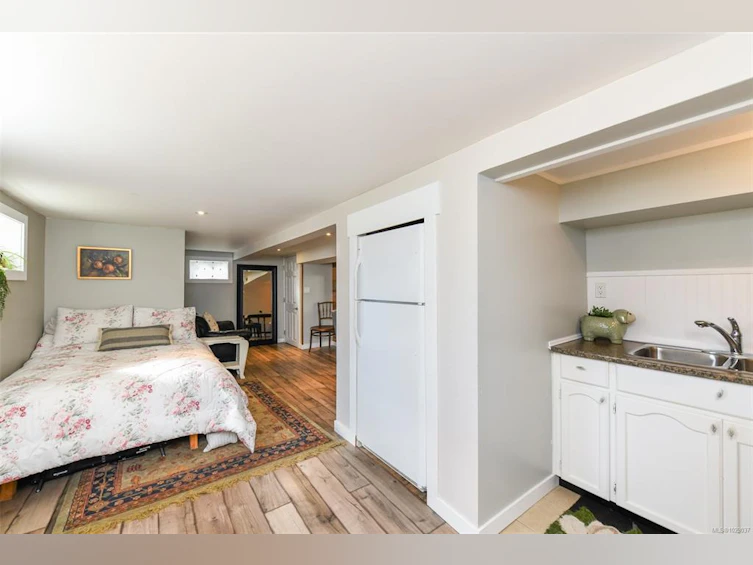 655 11th Street, Courtenay, BC, V9N 1S9 - 52