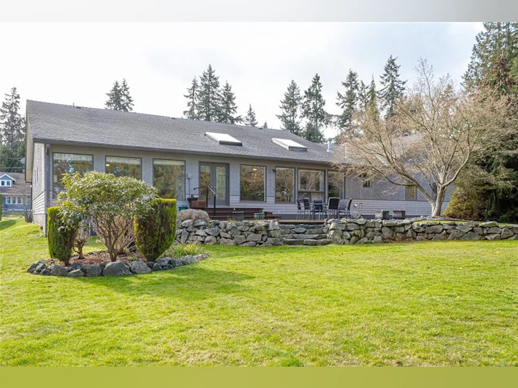 1023 Harlequin Road, Qualicum Beach, BC, V9K 1E2 - 9