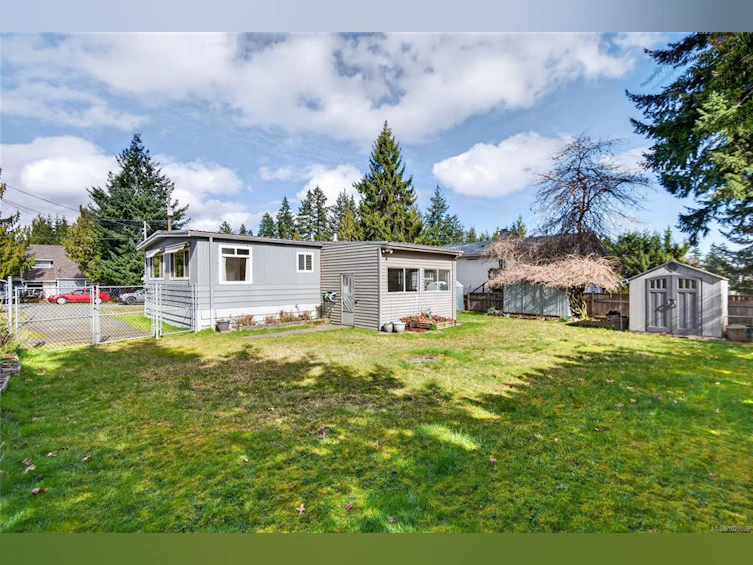 2619 Ulverston Avenue, Cumberland, BC, V0R 1S0 - 27