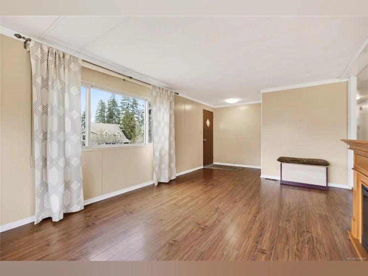2619 Ulverston Avenue, Cumberland, BC, V0R 1S0 - 6