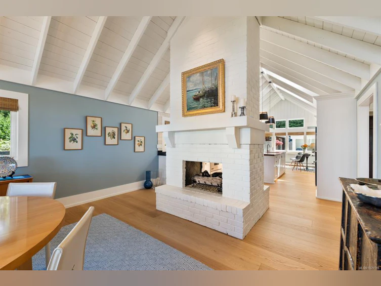 382 Judges Row, Qualicum Beach, BC, V9K 1G6 - 31