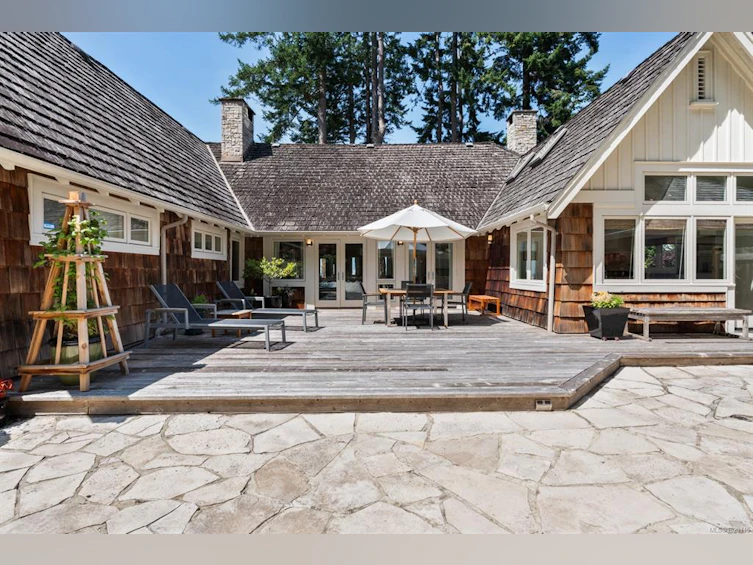 382 Judges Row, Qualicum Beach, BC, V9K 1G6 - 43