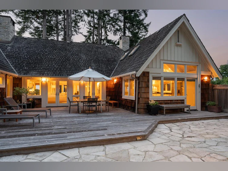 382 Judges Row, Qualicum Beach, BC, V9K 1G6 - 84