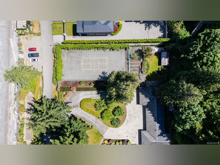 382 Judges Row, Qualicum Beach, BC, V9K 1G6 - 55