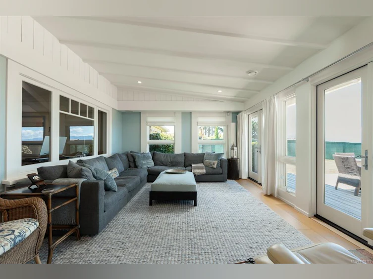 382 Judges Row, Qualicum Beach, BC, V9K 1G6 - 22