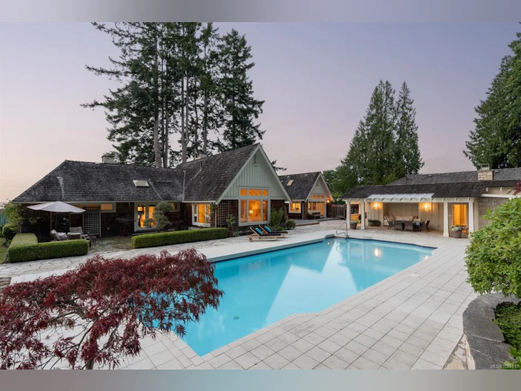 382 Judges Row, Qualicum Beach, BC, V9K 1G6 - 85