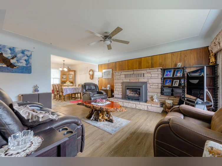 3820 South Oyster School Road, Saltair, BC, V9G 1Z5 - 4