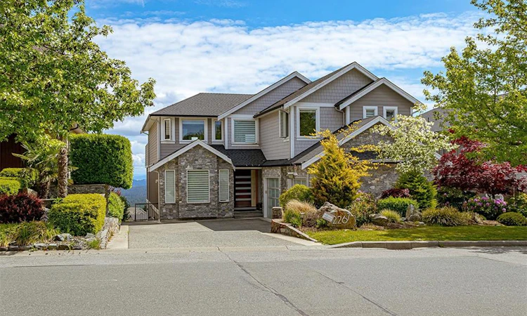 2267 Nicklaus Drive