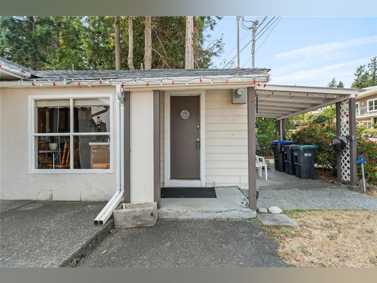 35 Bowser Road, Bowser/Deep Bay, BC, V0R 1G0 - 43