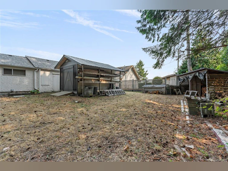 35 Bowser Road, Bowser/Deep Bay, BC, V0R 1G0 - 54