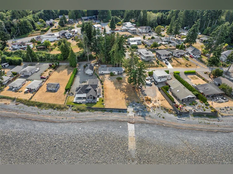 35 Bowser Road, Bowser/Deep Bay, BC, V0R 1G0 - 65