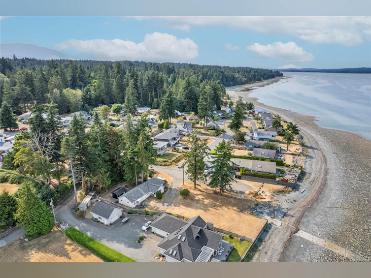 35 Bowser Road, Bowser/Deep Bay, BC, V0R 1G0 - 68