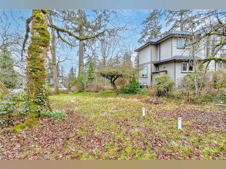 Lot N W Burnside Road, Saanich, BC, V8Z 1N4 - 8
