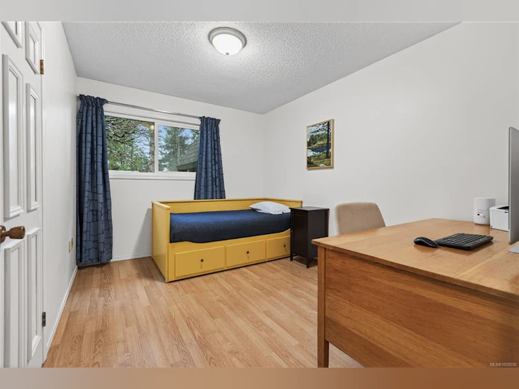 1516 Balsam Avenue, Comox, BC, V9M 2P2 - 19