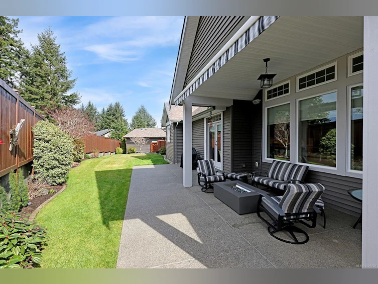 447 Gardener Way, Comox, BC, V9M 0B4 - 31