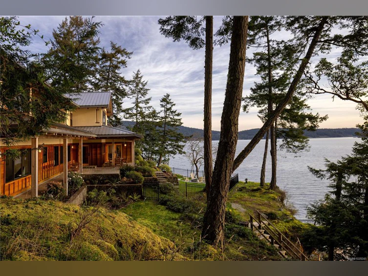 250 Holmes Road, Salt Spring Island, BC, V8K 1T6 - 9