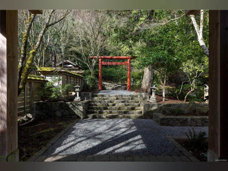 250 Holmes Road, Salt Spring Island, BC, V8K 1T6 - 54